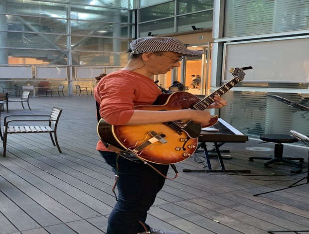 Camino on a Street（JAZZ演奏）